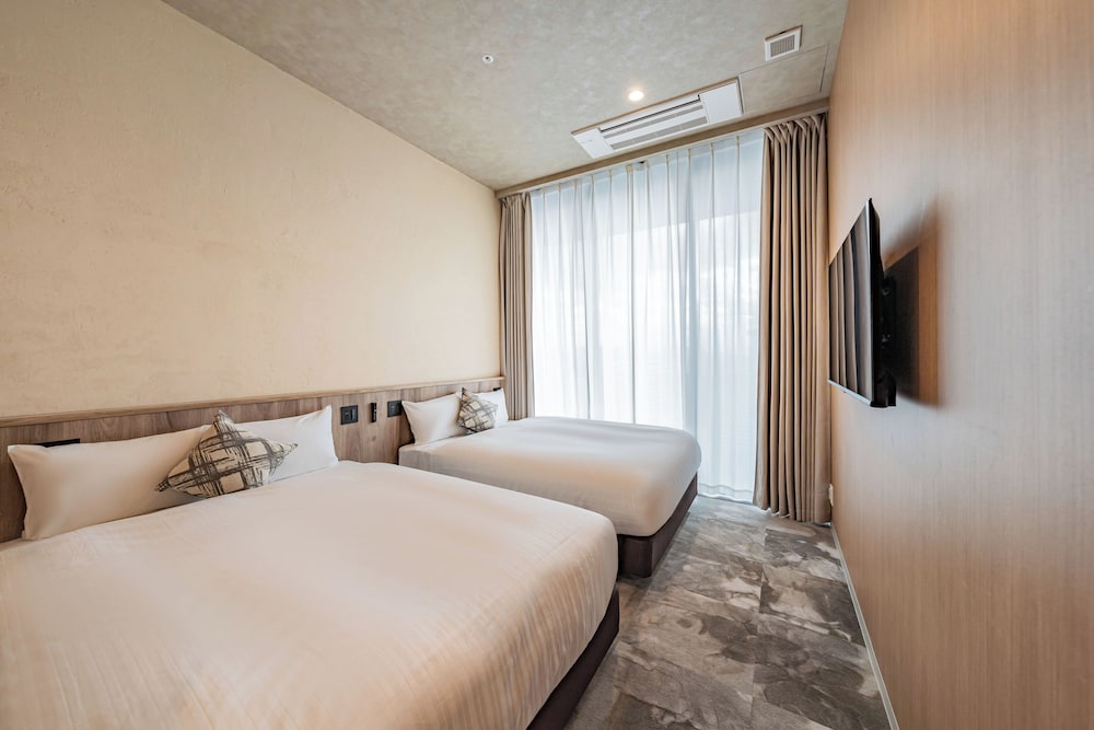 Apartment Hotel 11 Shinimamiya 3
