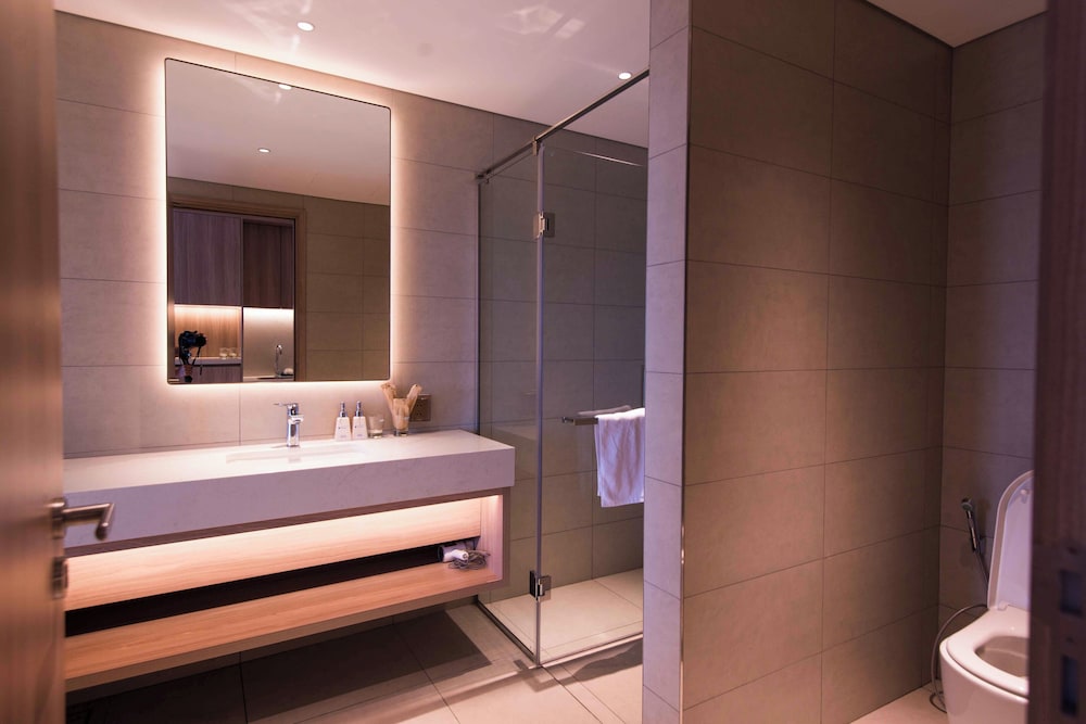 A La Carte Ha Long Residence