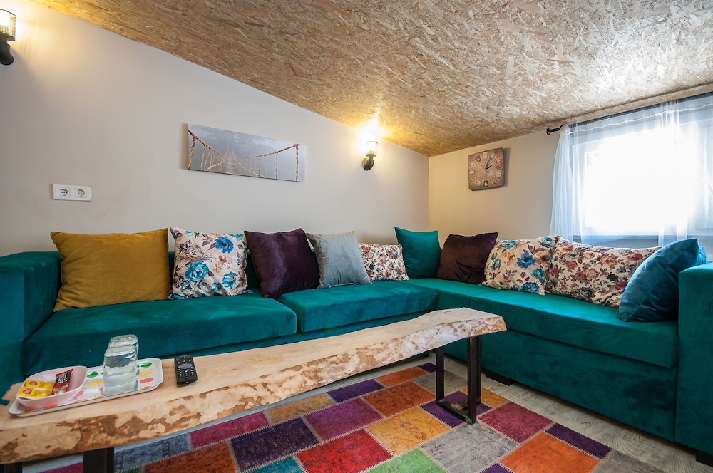 Newway Apartments