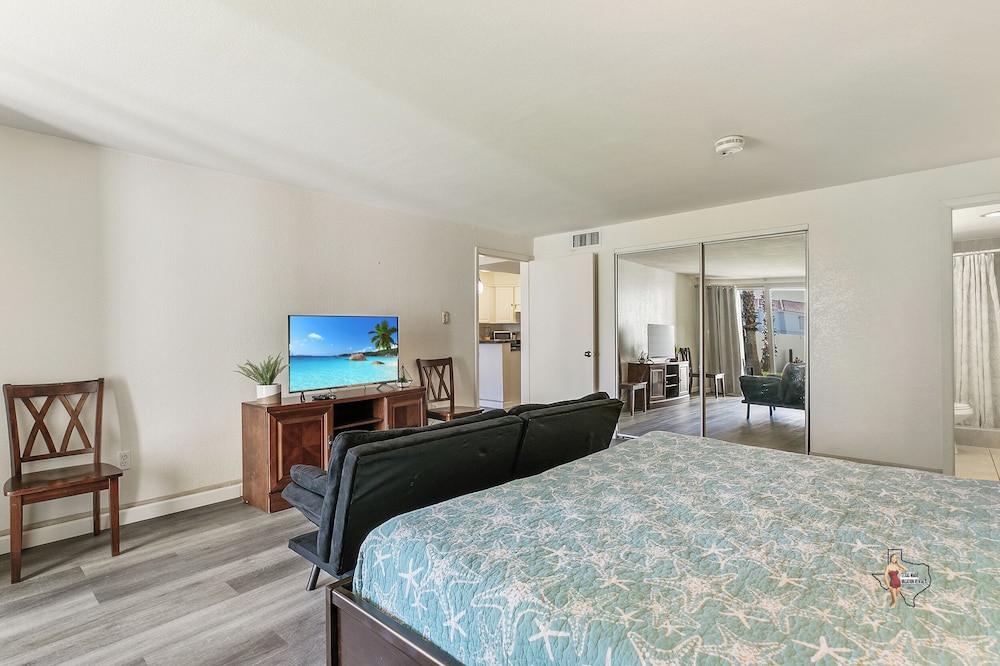 Bahia Mar Solare Resort Condos