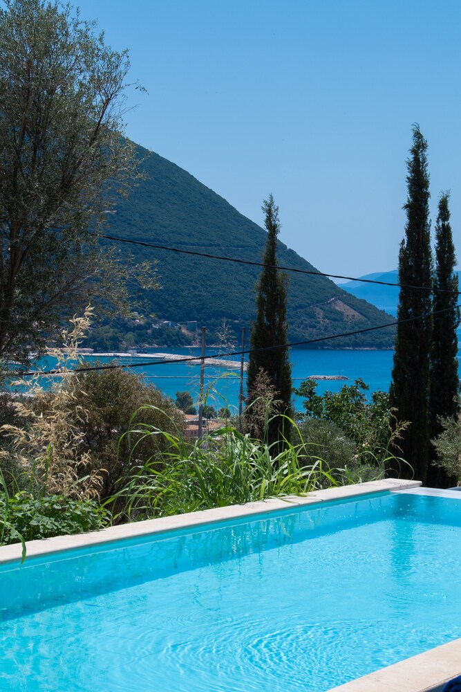 Calionas Suites view 4