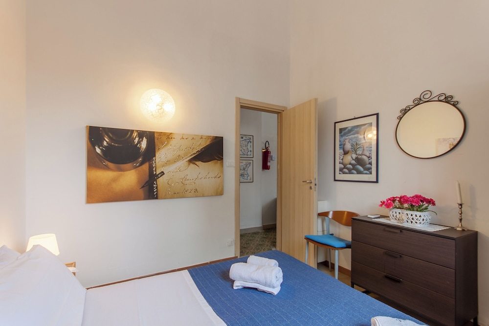 Alcamo Pool House Blu