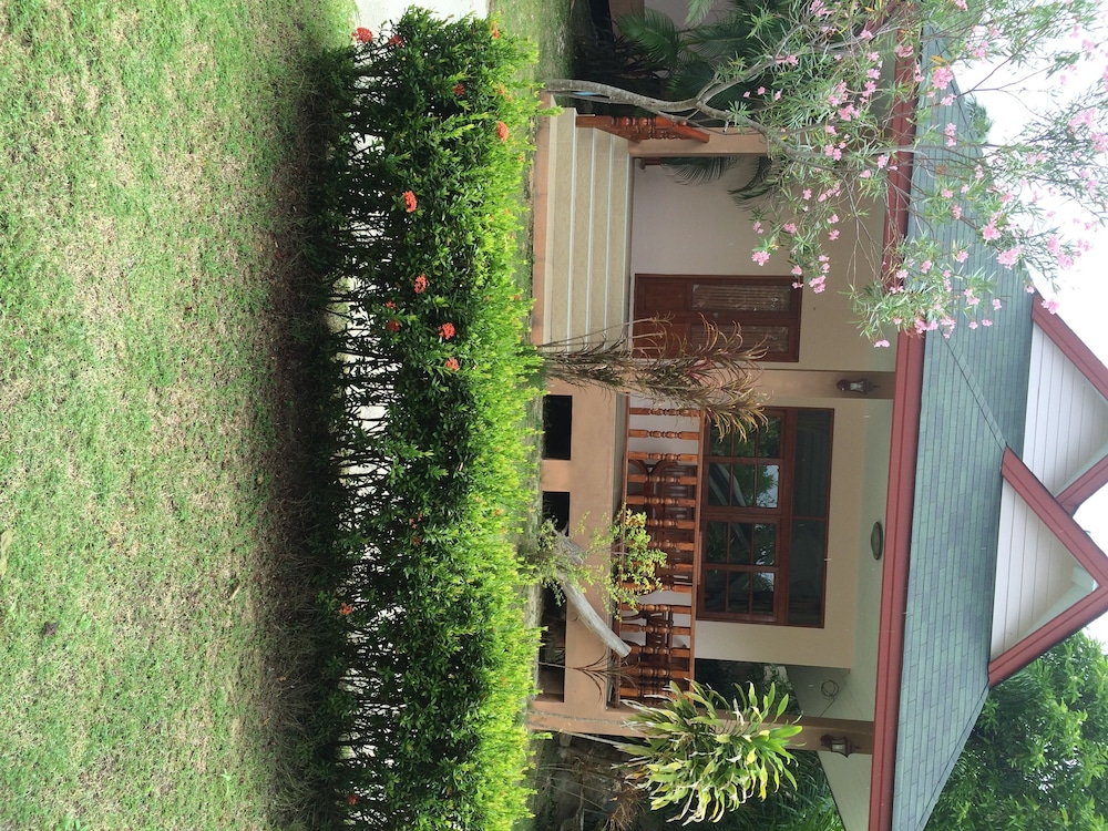 Haad Yao Villa