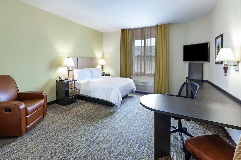 Candlewood Suites Houston North I45 by IHG