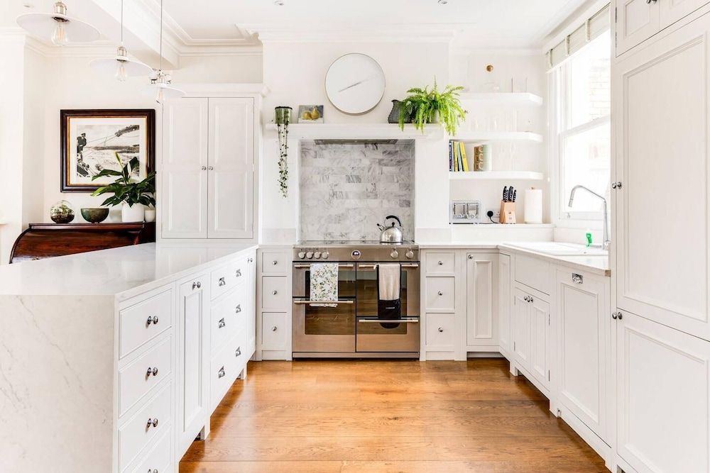 Luxury 3-bed Apartment in Central London