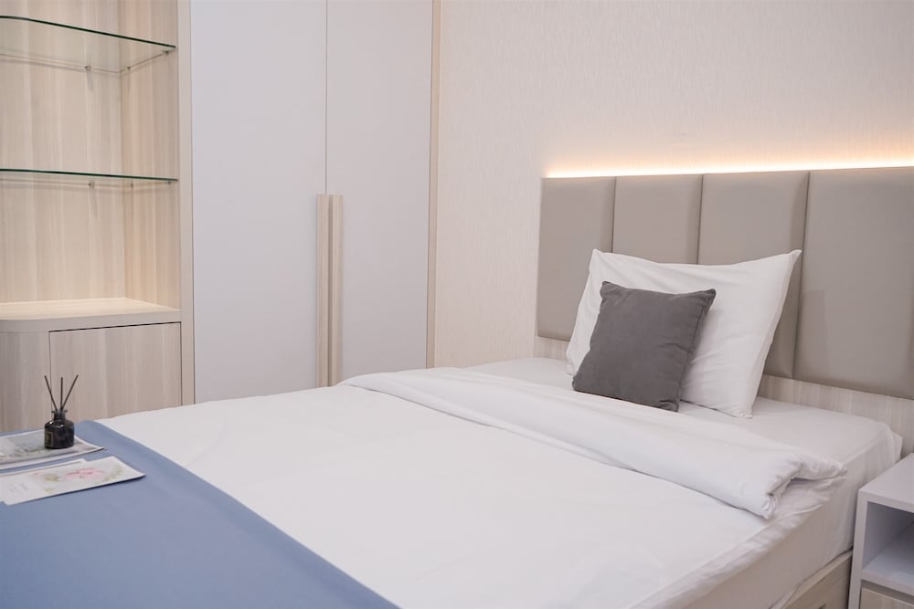 Fully Furnished Studio Room Apartment B Residence