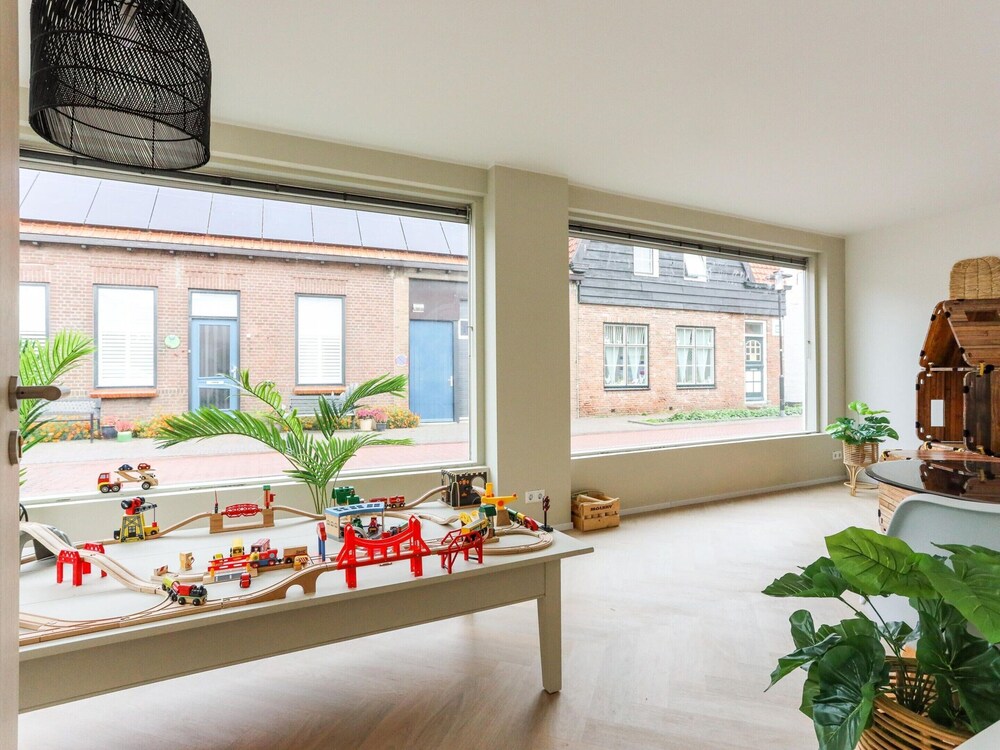 Suite in Vrouwenpolder Near North Sea Beach