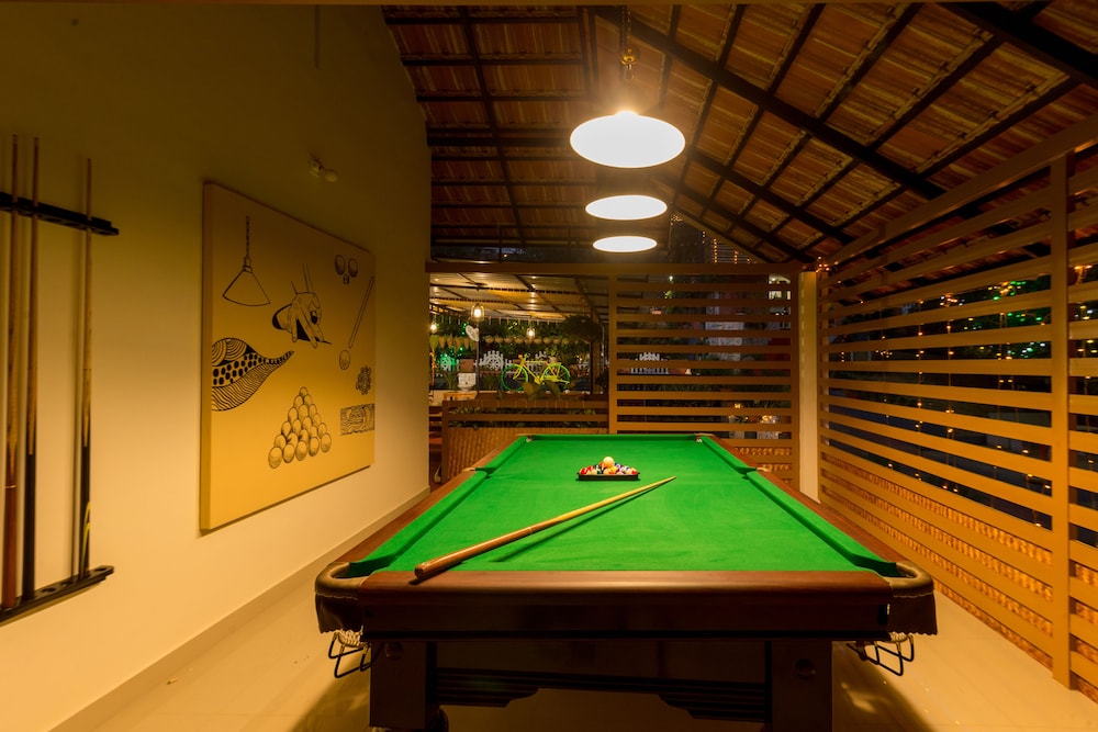Girassol serviced villa