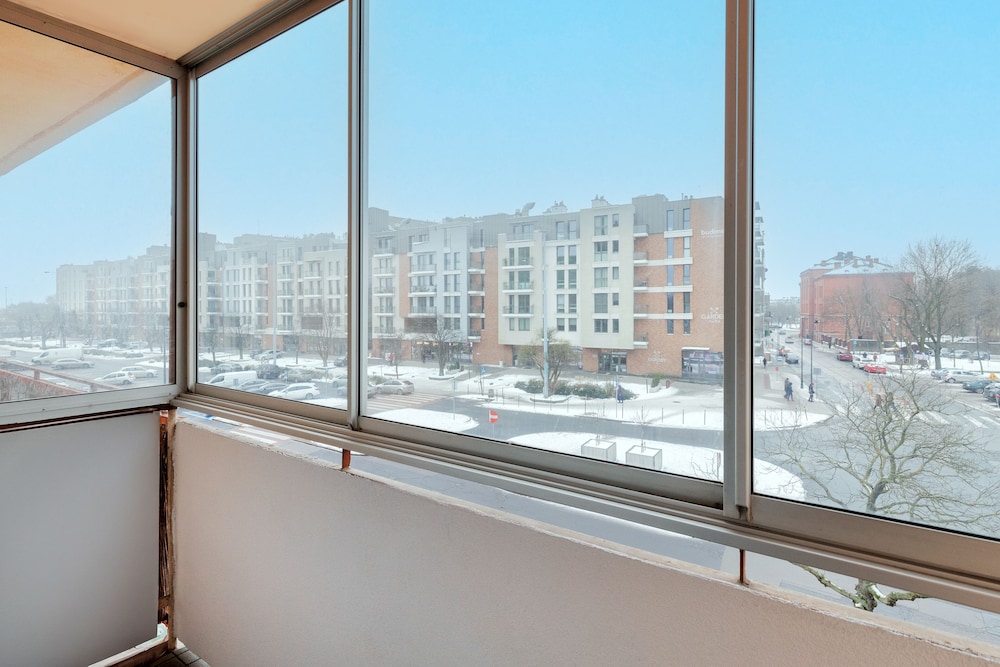 Apartment Gdańsk With Balcony by Renters view 4