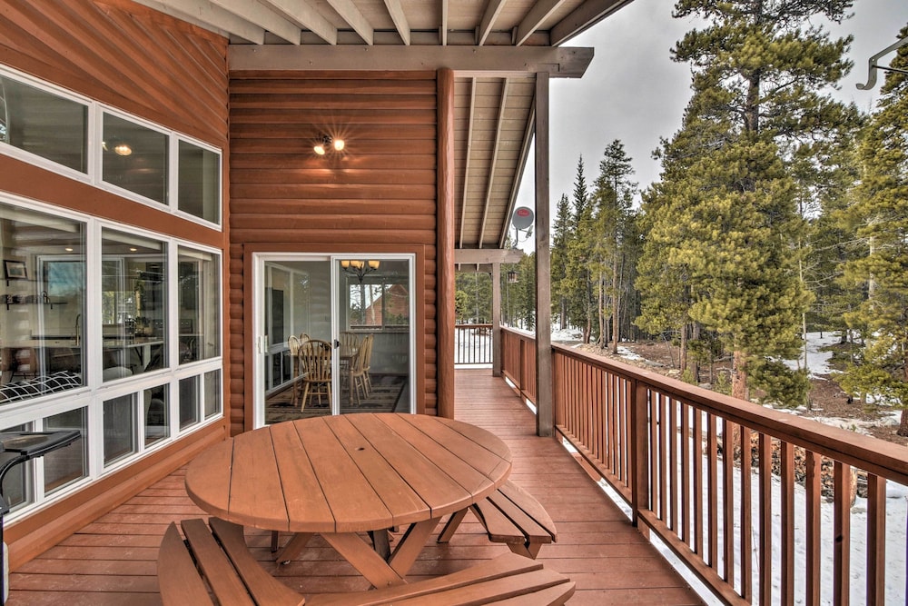 24-0107 16-acre Fairplay Cabin w/ Mountain Views! view 5