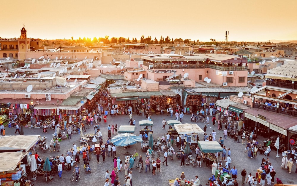 Triple Room fro Family or Friends in Center Marrakech view 3