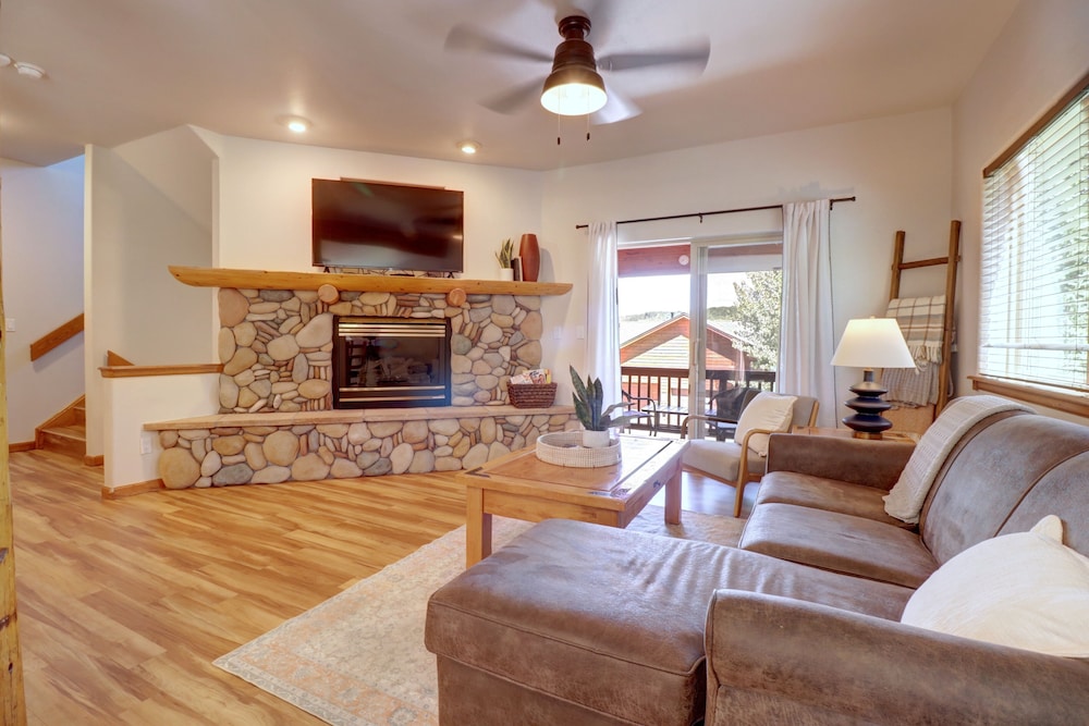 122 Lookout Ridge 2 Bedroom Townhouse