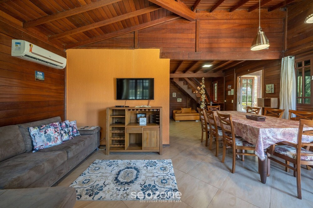 4BR Home 550m to Beach Near Beto Carrero Abi0499