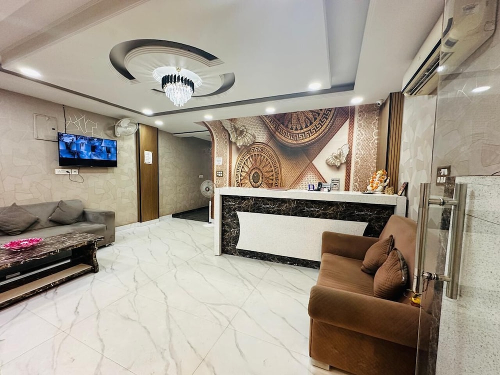 Hotel S.R. Plaza