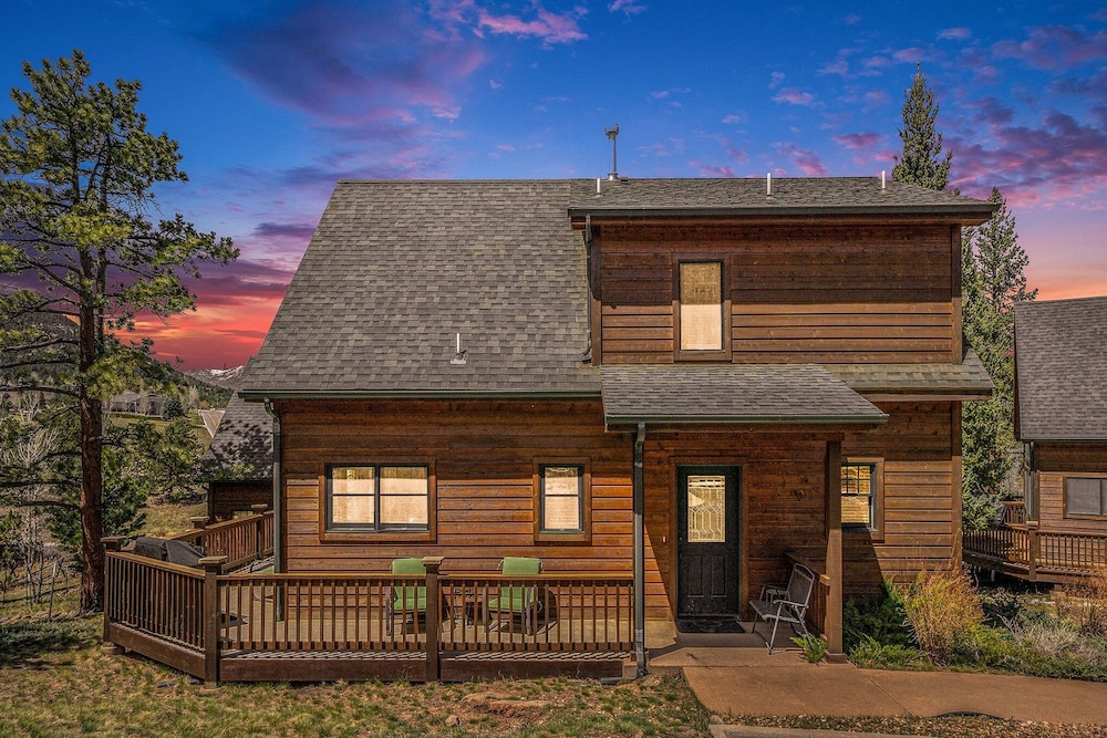 Solitude Bobcat #4 -- Estes Park -- Mountain Cabin Condo With Fireplace 2 Bedroom Cabin by RedAwning view 3