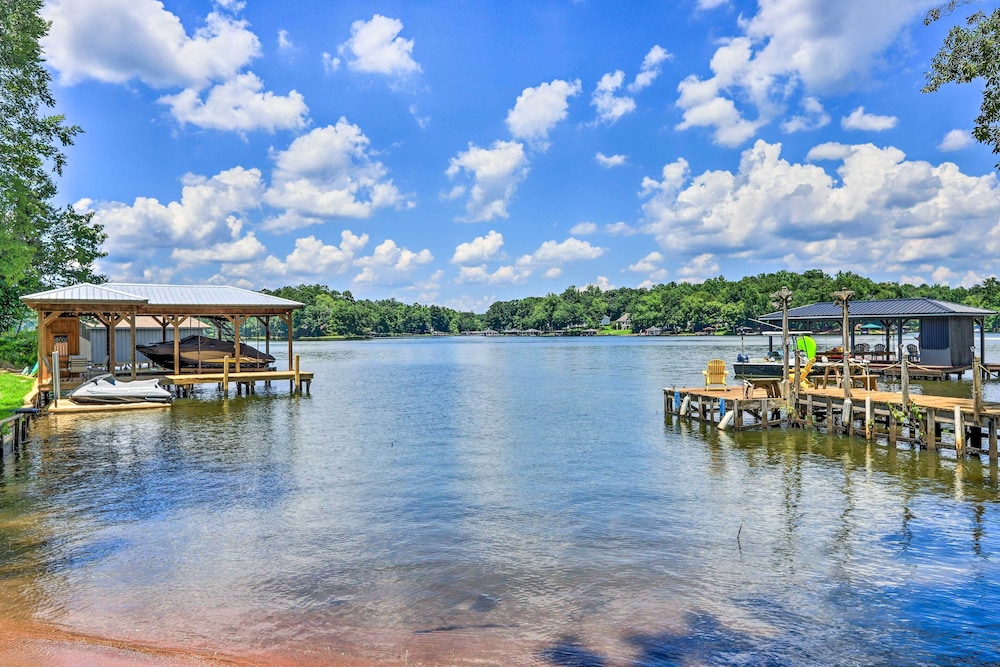 Lakefront Eatonton Getaway w/ Dock  Grill! - Property Image 5