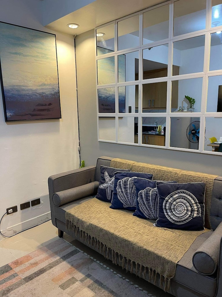 Shell Residences MOA by darpm