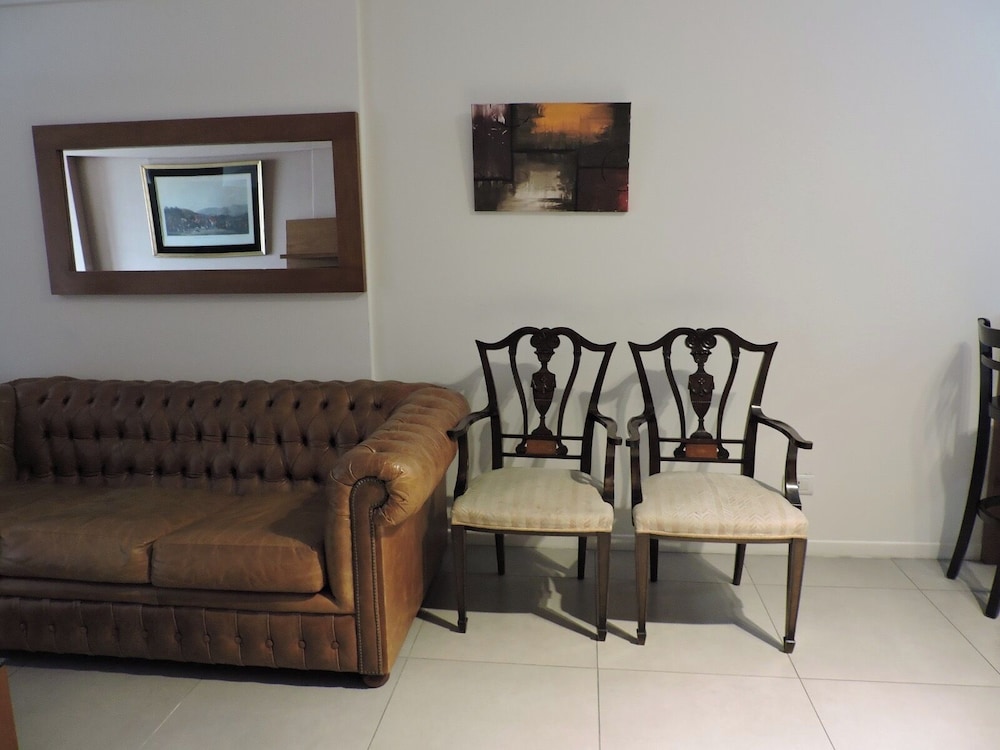 Rivadavia Apartments