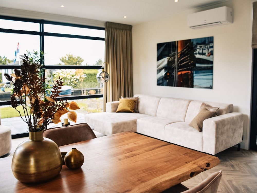 Luxury Waterfront Escape view 2