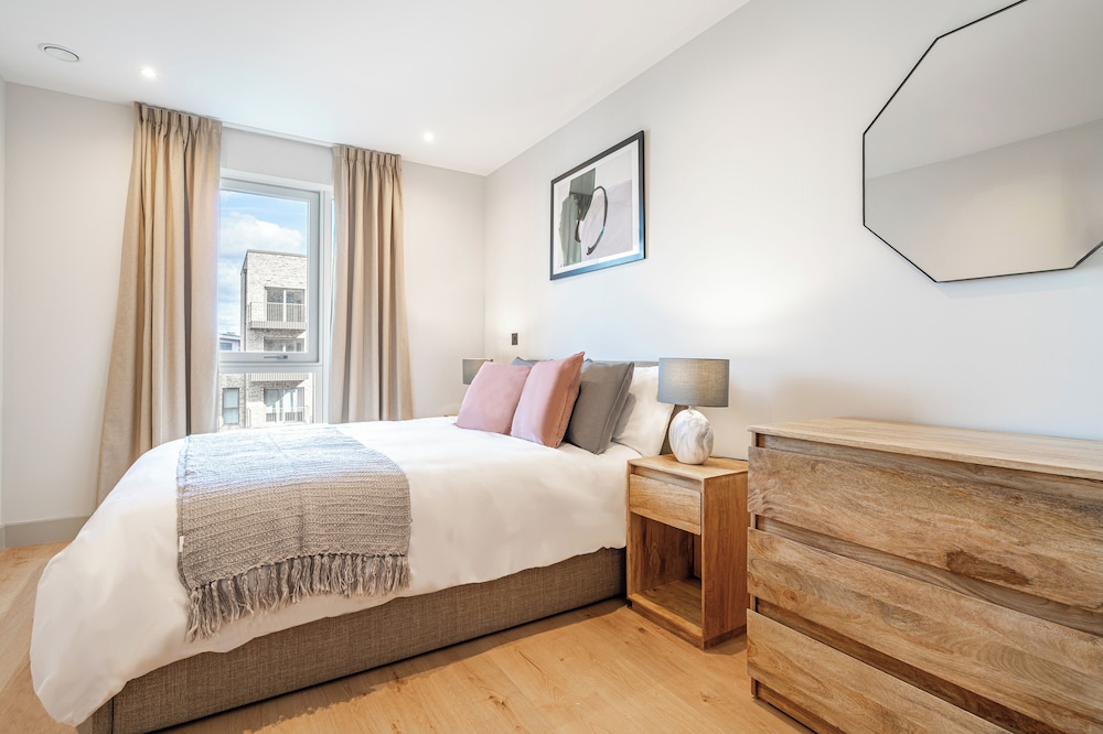Stylish One-bedroom Haven