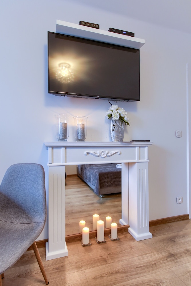 UNIT Warszawa Centrum Room by Metro Rondo ONZ