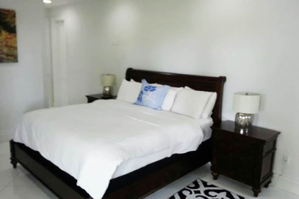 9 Bedroom Homes in Miami by TMG