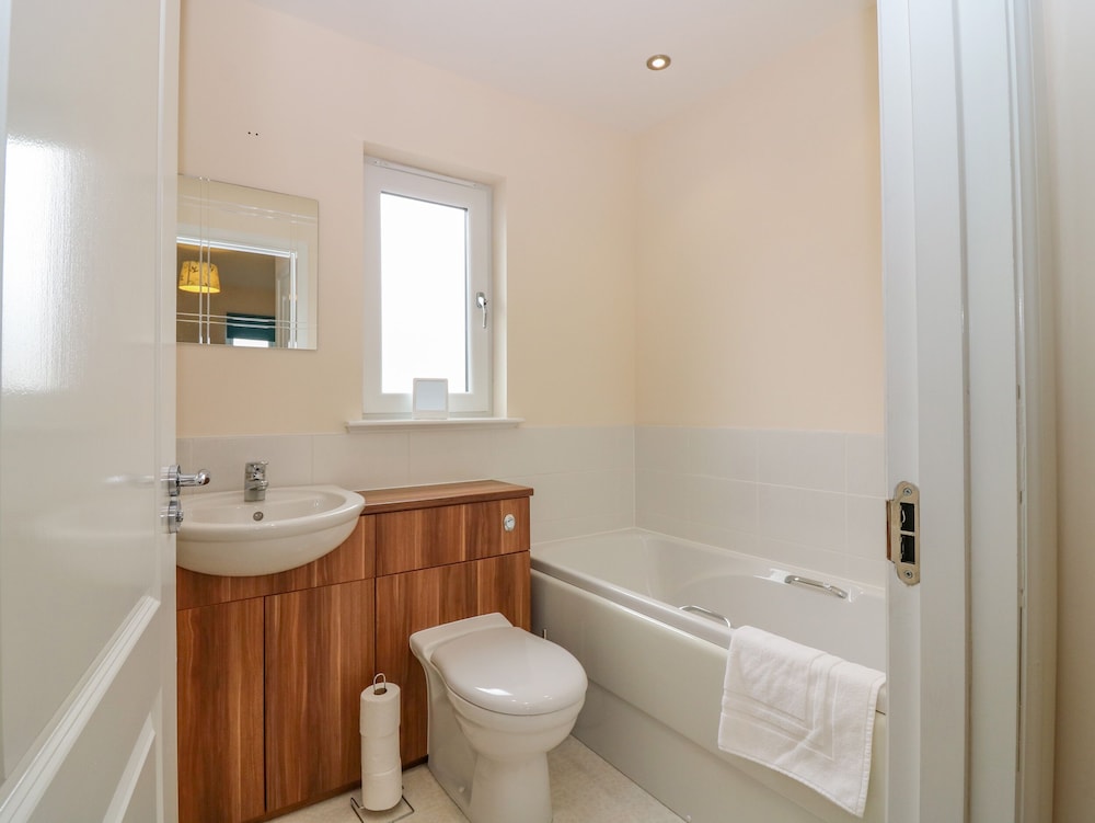 10 Goodhope Gardens