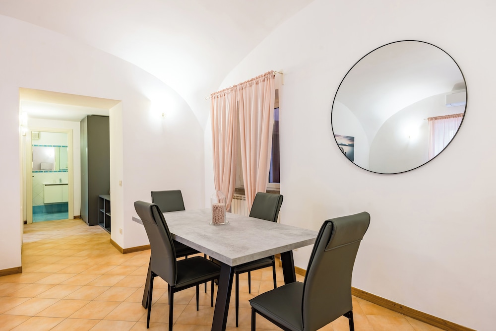 Materdei Beautiful Terrace by Napoliapartments