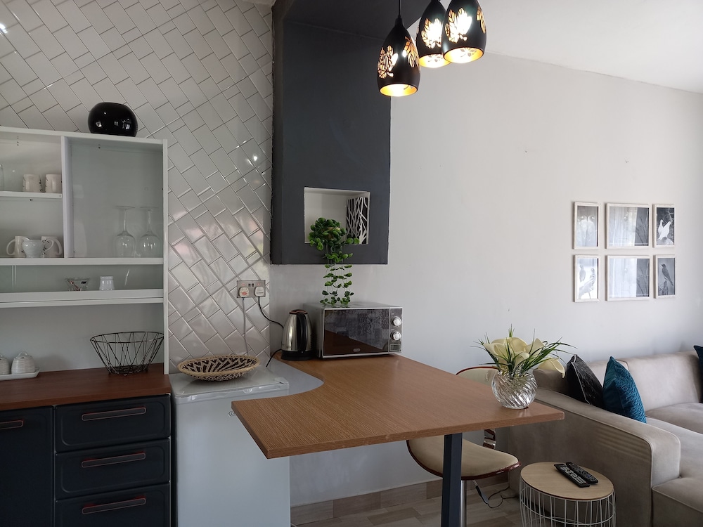 Hideaway Apartments