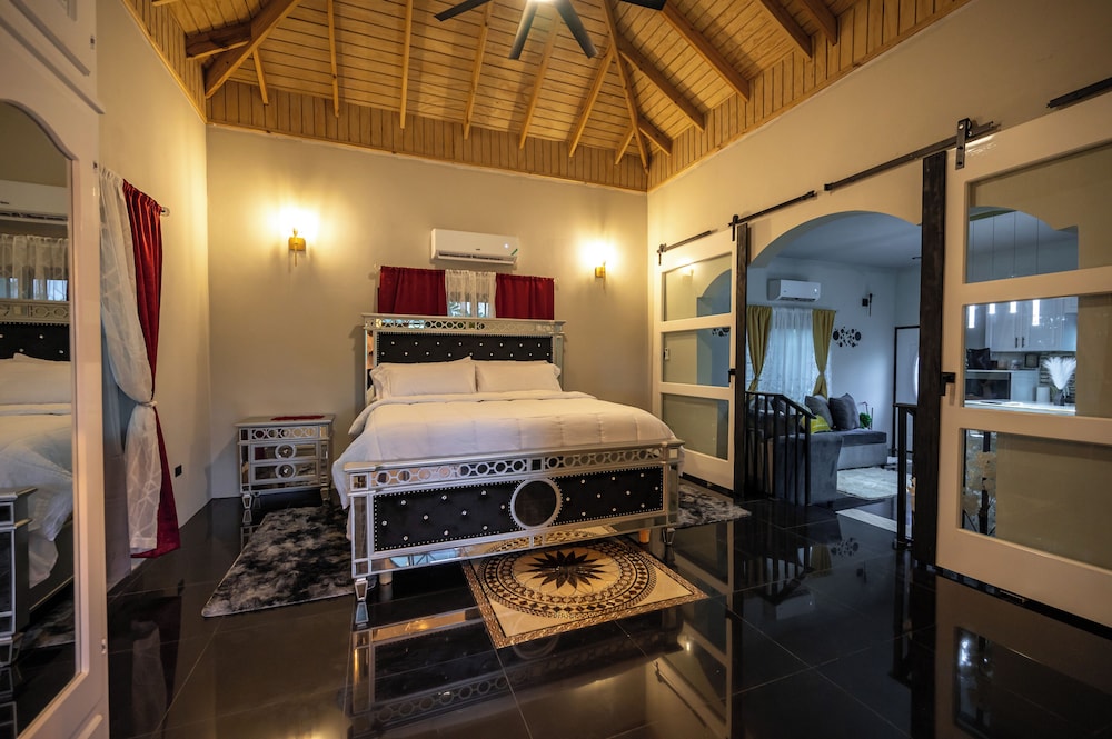 One Love Guesthouse view 2