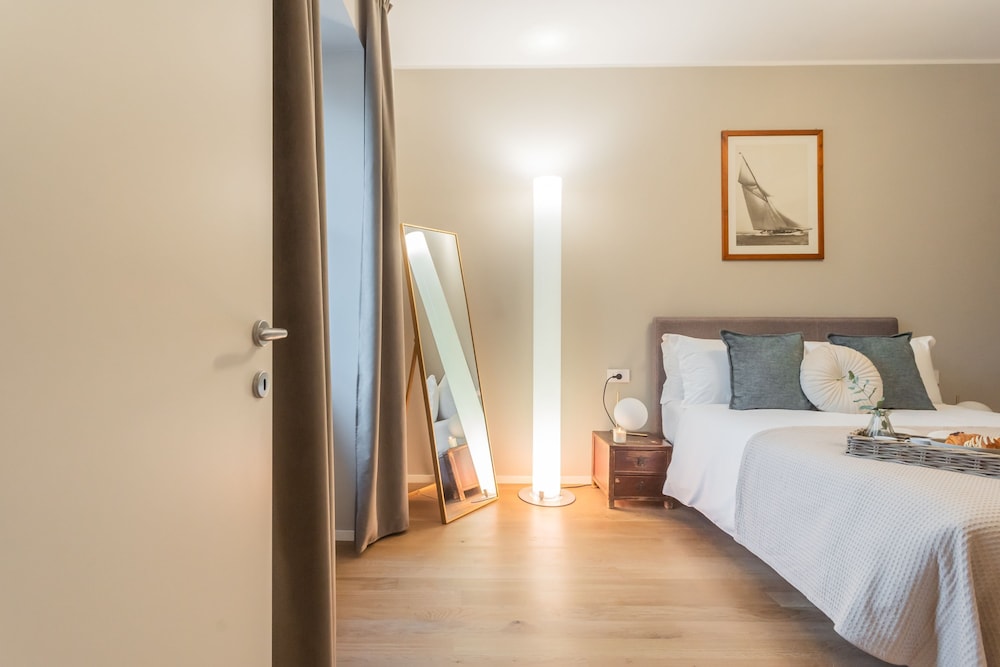 V Suite on Lake Como