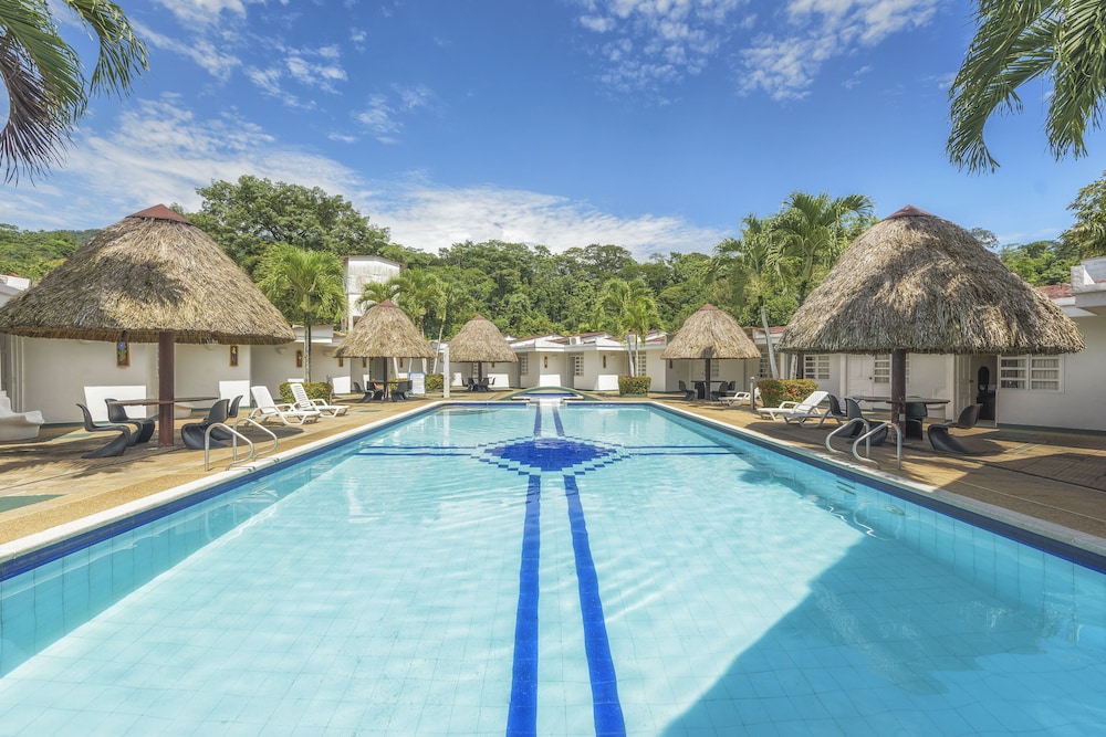 Hotel Santa Barbara - Image 1