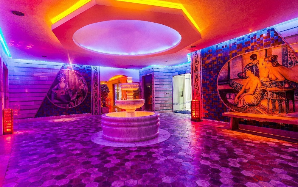 White Gold Hotel & Spa - Image 17
