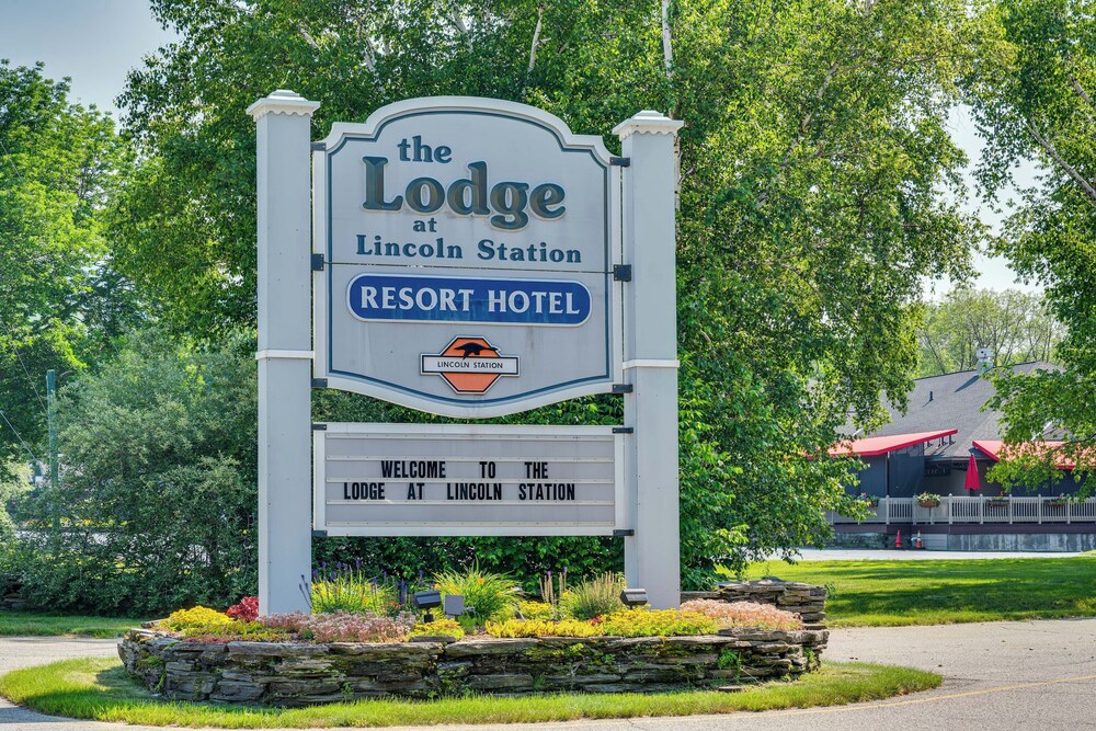 Lincoln Condo w/ Resort Amenities & Mountain Views view 5