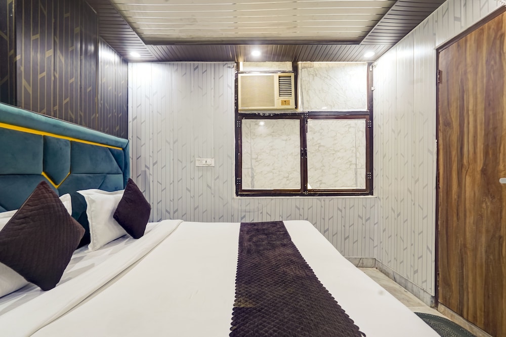 Hotel Anvit Residency - By The Arrow