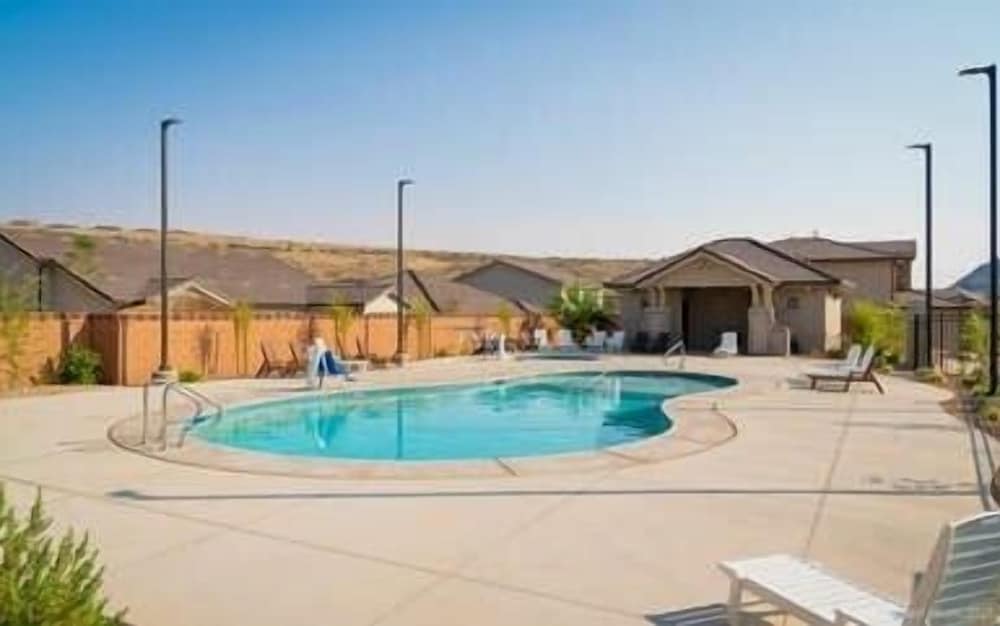 Above Parr - Pet Friendly! 5 Bedroom Home