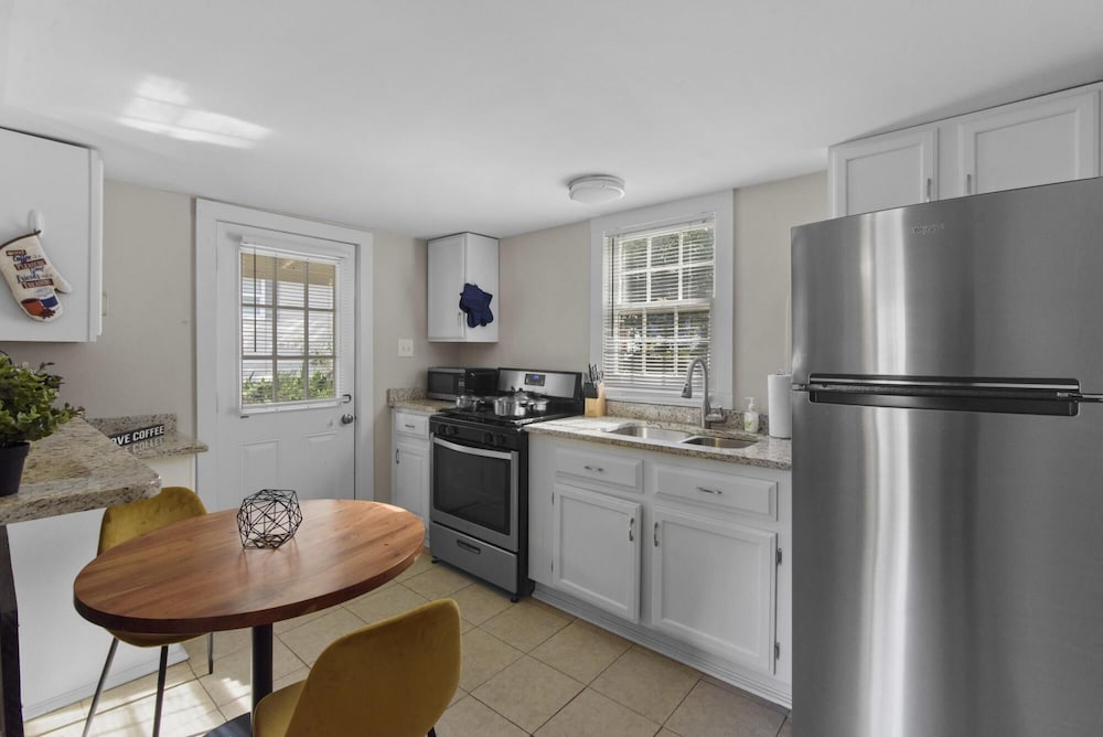 Atlanta Tiny Home in Atlanta view 3