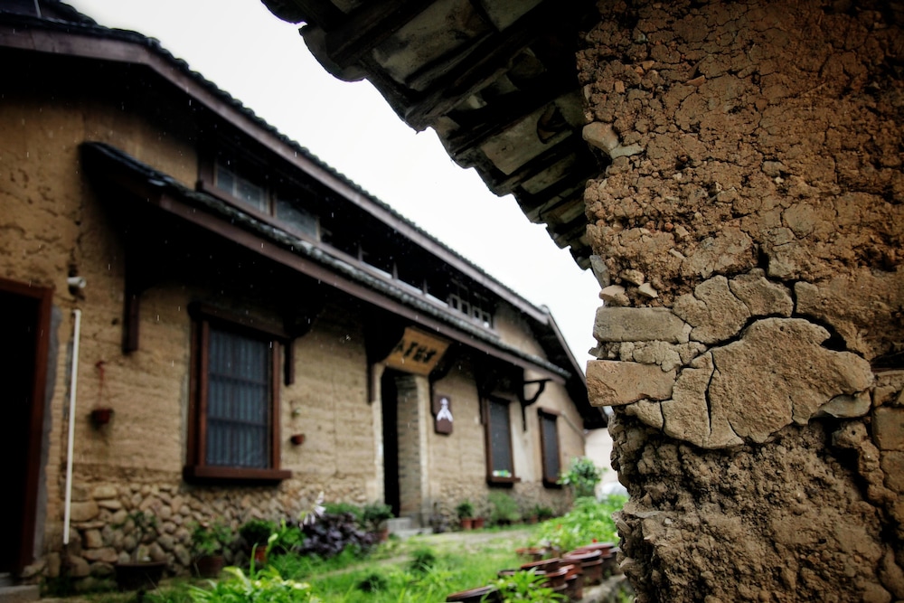 Songyang Utea Guesthouse