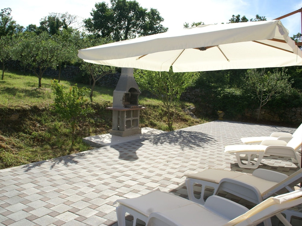 Apartment in Krnica Near Beach & BBQ view 4