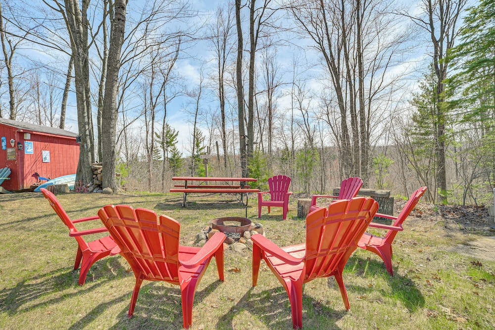 On-site Hiking: Family Escape in Northern Michigan