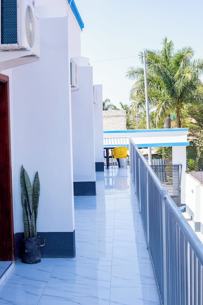 salama blue lodge