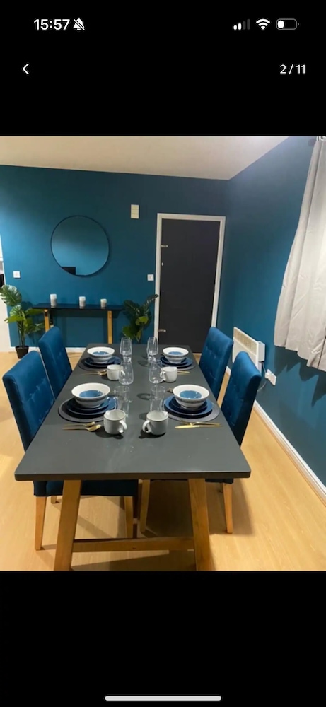 Beautiful 2-bed Apartment in Leeds view 5