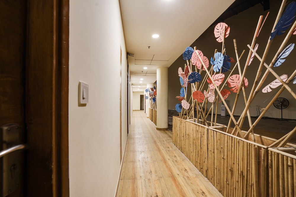 FabHotel Prime Royals Orchard