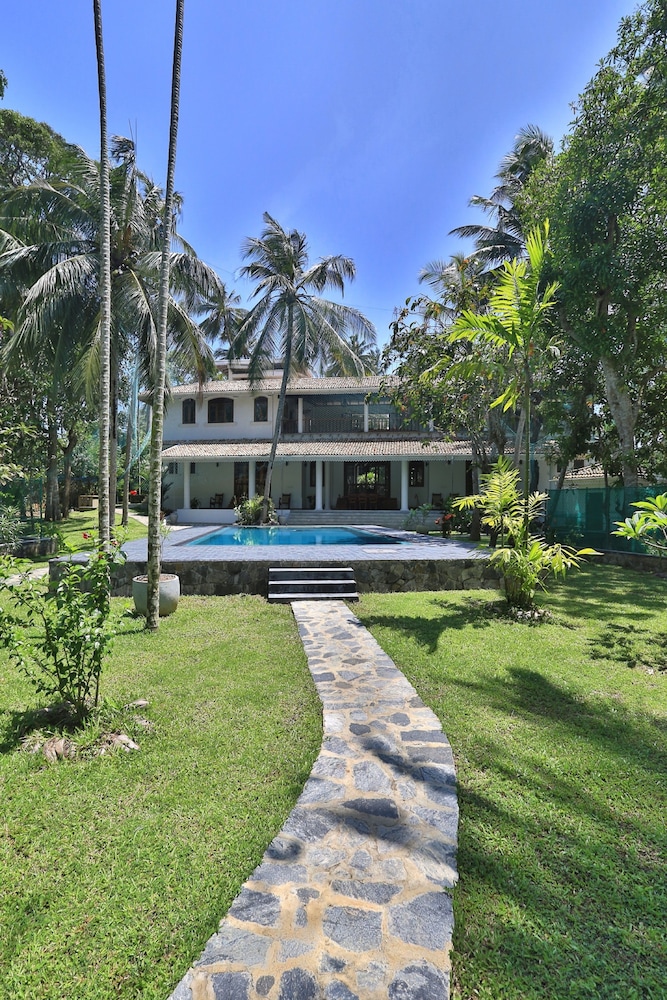 Amara Villa