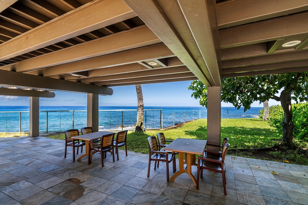 Fairway & Ocean Views - Updated Top Floor - AC- Vrkcv