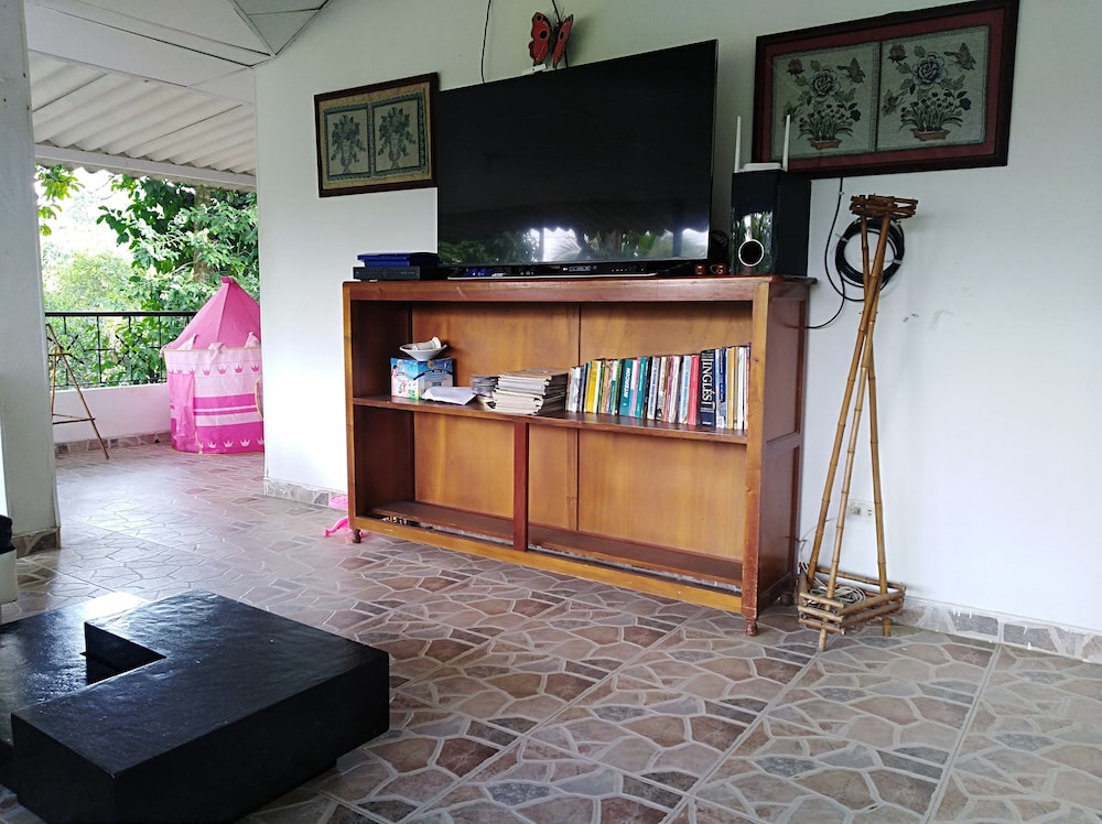 Photo 19