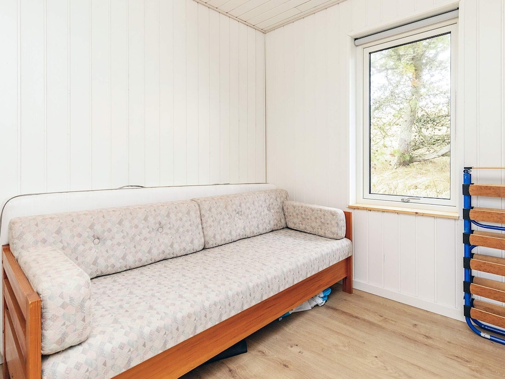 6 Person Holiday Home in Pandrup
