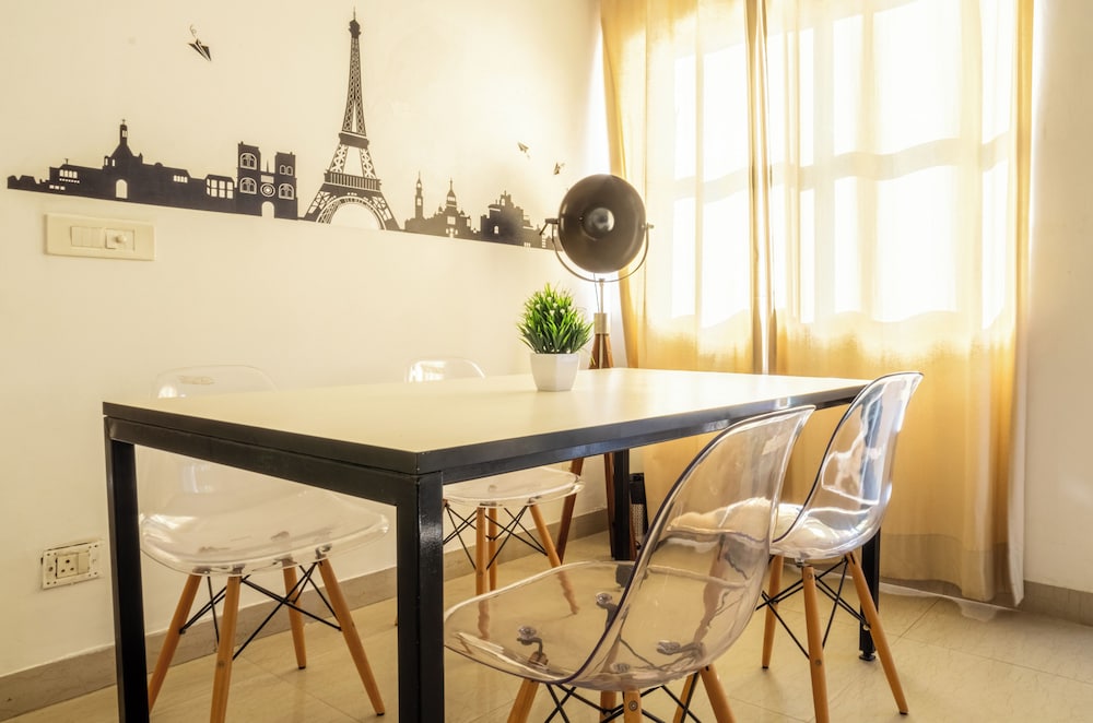 Housr Sector 69 Gurgaon Near Sohna Road