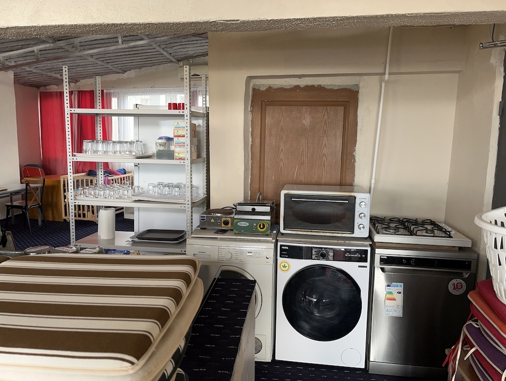 Istanbul Paris Otel & Pansiyon - Image 30