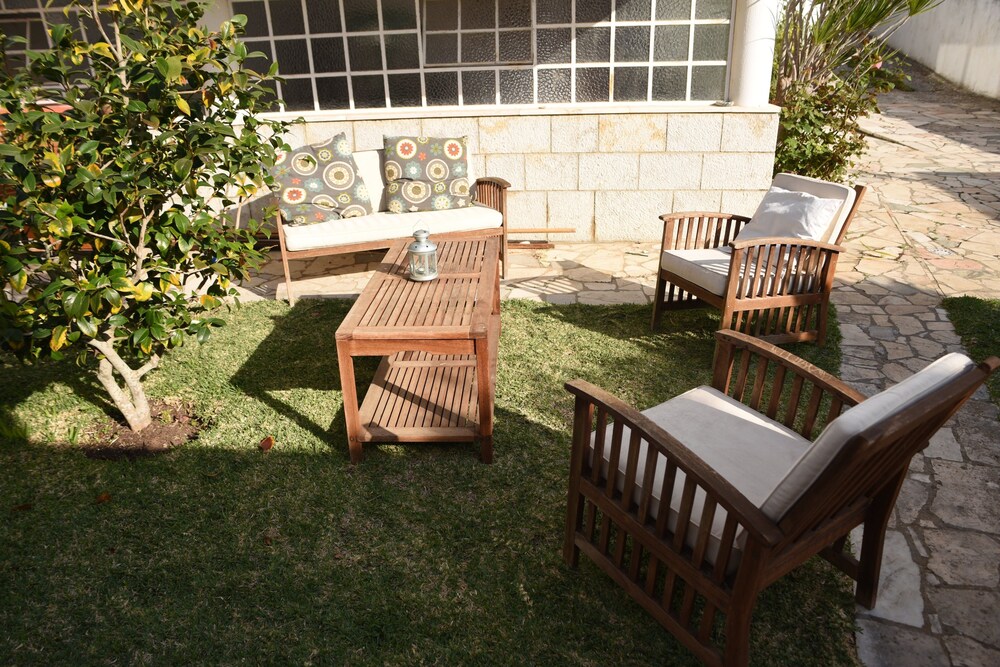 Hotel Two Bedroom Self Contained House - Image 1